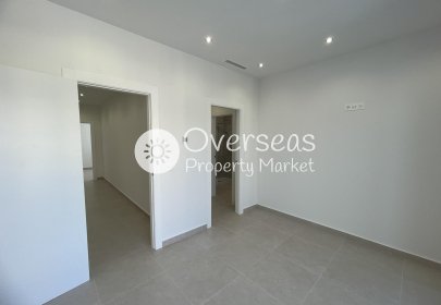 Obra nueva - Villa -
Almoradi