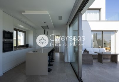 Obra nueva - Villa -
Mijas