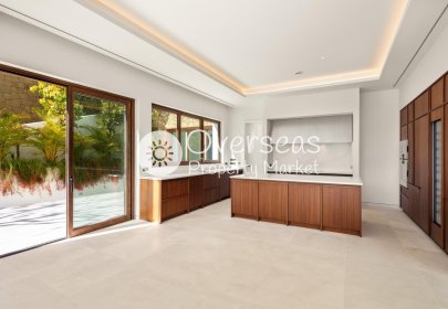 Nouvelle construction - Villa -
Casares