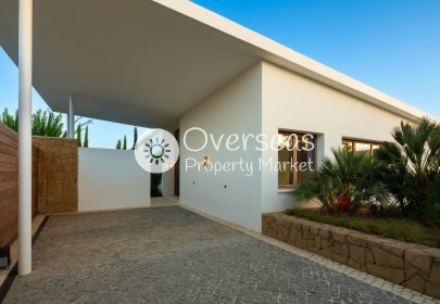 Nouvelle construction - Villa -
Casares
