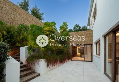 Nouvelle construction - Villa -
Casares