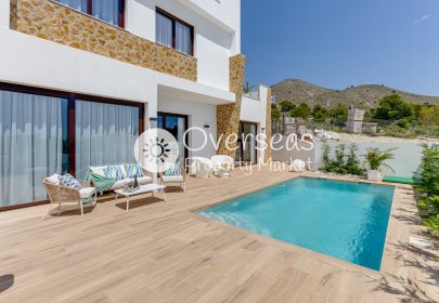 Obra nueva - Villa -
Finestrat