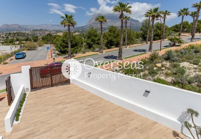 Obra nueva - Villa -
Finestrat
