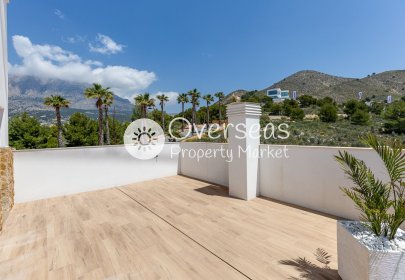 Obra nueva - Villa -
Finestrat