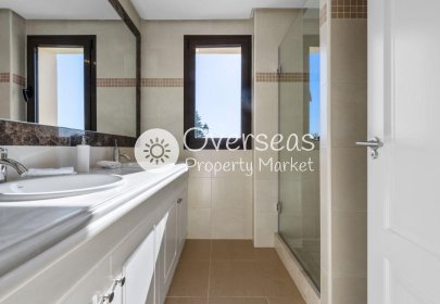 Nowy budynek - Villa -
Estepona