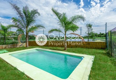 Nowy budynek - Villa -
Estepona