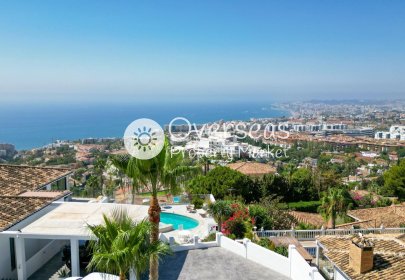 Nieuwbouw Woningen - Villa -
Benalmádena