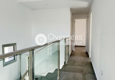 Obra nueva - Villa -
Algorfa