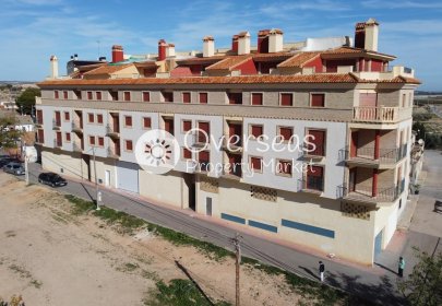 Neue Gebäude - Wohnung -
Avileses