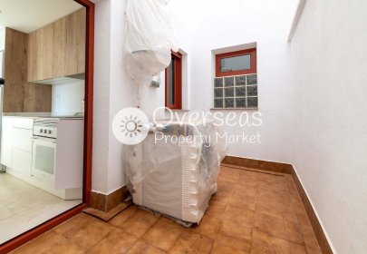 Neue Gebäude - Wohnung -
Avileses