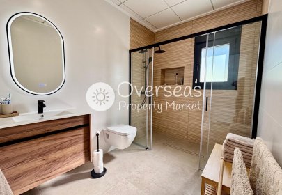 Obra nueva - Villa -
Rojales