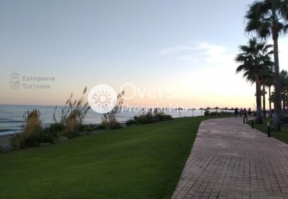 Nouvelle construction - Appartement -
Estepona