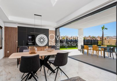 Obra nueva - Villa -
Algorfa