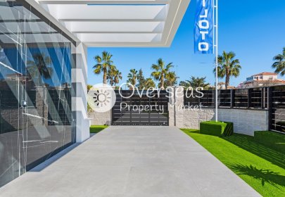 Obra nueva - Villa -
Algorfa
