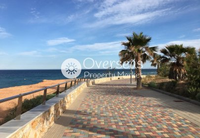 Obra nueva - Villa -
Pilar de La Horadada