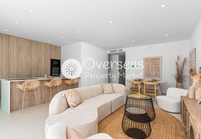 Obra nueva - Villa -
Los Alcazares