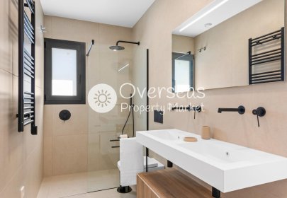 Obra nueva - Villa -
Los Alcazares