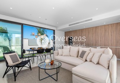 Obra nueva - Villa -
Los Alcazares