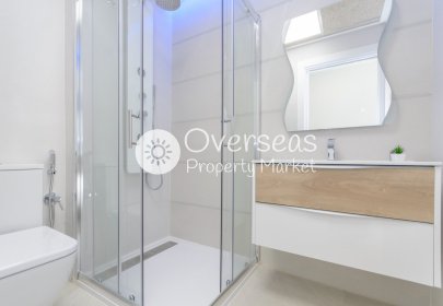 Nouvelle construction - Top Floor Bungalow -
Torrevieja