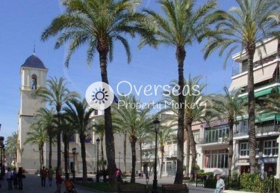 Nowy budynek - Kamienica -
Dolores