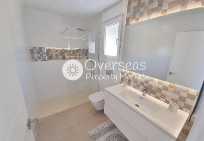 Obra nueva - Adosado -
Avileses