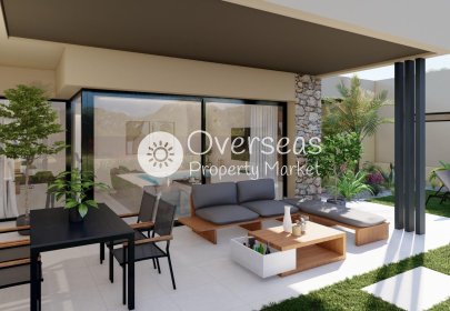 Obra nueva - Villa -
Baños y Mendigo