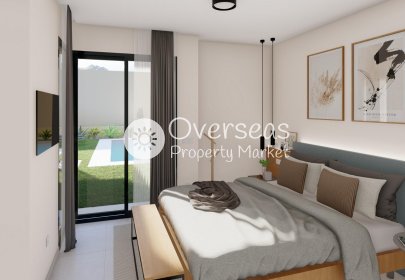 Obra nueva - Villa -
Baños y Mendigo