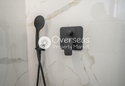 Neue Gebäude - Villa -
Algorfa