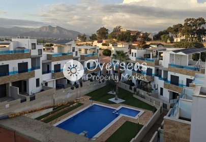 Obra nueva - Adosado -
Bigastro