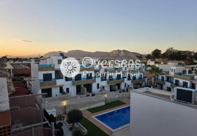 Obra nueva - Adosado -
Bigastro