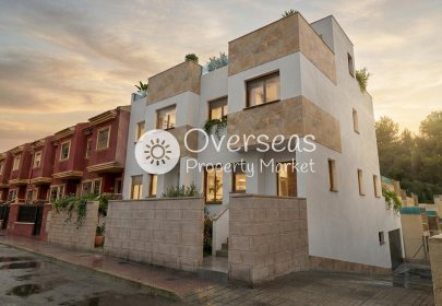 Obra nueva - Adosado -
Bigastro