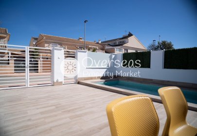 Nowy budynek - Kamienica -
San Javier