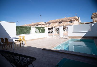 Nowy budynek - Kamienica -
San Javier