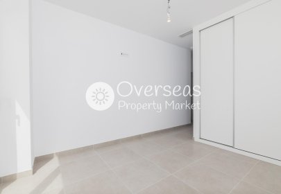 Neue Gebäude - Villa -
Polop