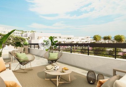 Nowy budynek - Daszek -
Estepona