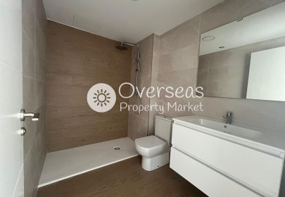 Nowy budynek - Kamienica -
La Union