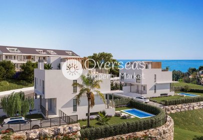 Obra nueva - Ático -
Benalmádena