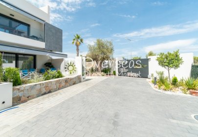 Nouvelle construction - Top Floor Bungalow -
Torrevieja