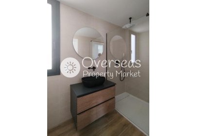 Nowy budynek - Villa -
Polop