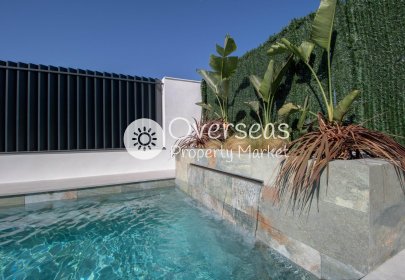 Neue Gebäude - Villa -
Finestrat