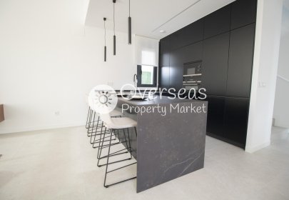 Neue Gebäude - Villa -
Finestrat