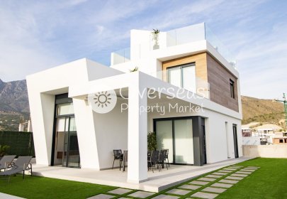 Neue Gebäude - Villa -
Finestrat