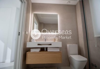 Neue Gebäude - Villa -
Finestrat