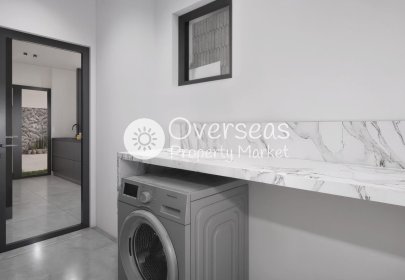 Neue Gebäude - Villa -
Los Montesinos