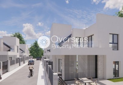 Neue Gebäude - Villa -
Los Montesinos