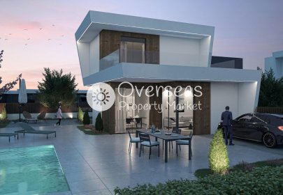 Obra nueva - Villa -
Baños y Mendigo