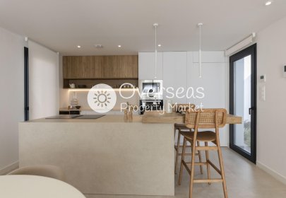 Obra nueva - Villa -
Baños y Mendigo