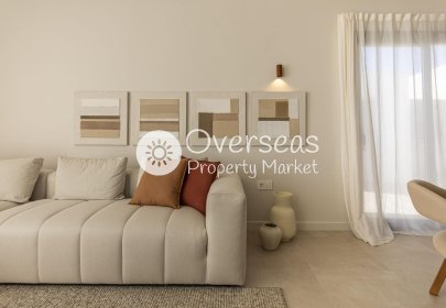 Obra nueva - Villa -
Baños y Mendigo