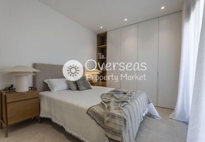 Obra nueva - Villa -
Baños y Mendigo