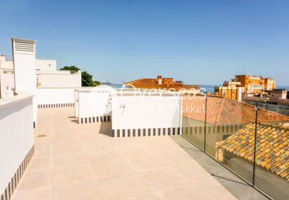 Obra nueva - Adosado -
Málaga